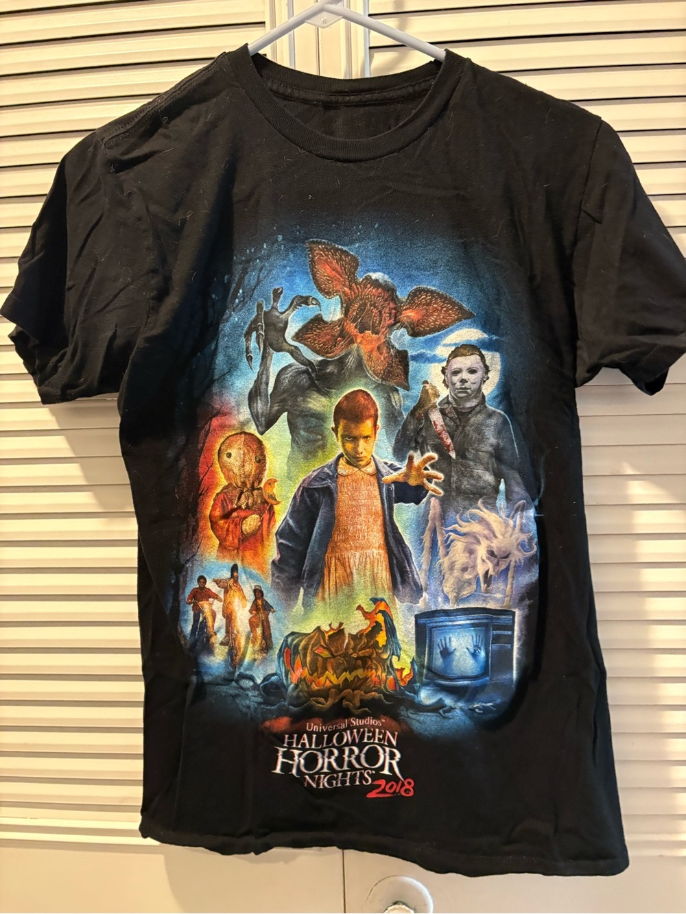 Halloween Horror Nights 2018 Graphic Tee - Black